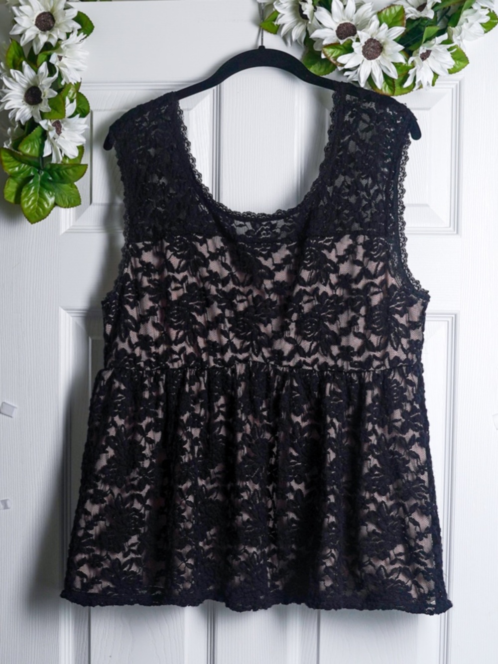 Torrid Black Lace Sleeveless Tank Top Blouse Floral Lined Plus size 0X